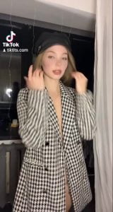 Brunette Naked Seduction by tiktok-teen