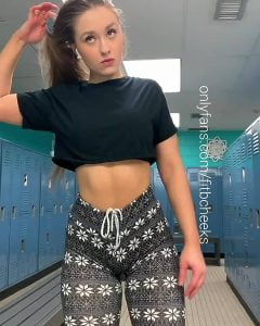 Gym Non nude Sexy by fitbcheeks
