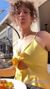 Jewish Natural tits Hanging tits by vibewithmommy