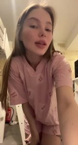 Pink Titty drop Amateur by fauna_mur