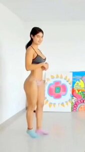 Amazing Porn Video Vertical Video Craziest Pretty One