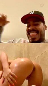 Twerk With Egg