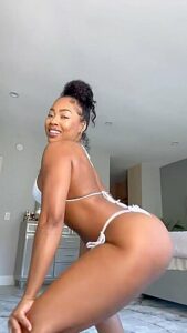 Horny Sex Scene Vertical Video Exclusive Show