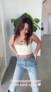 Horny Xxx Scene Vertical Video Crazy Exclusive Version - Vanessa Hudgens